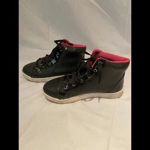 Black High Tops With Hot Pink By Pampili For Girls Size 4 - Retailed New $90